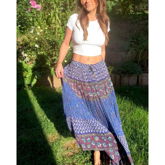 Vintage Blockprint Drawstring Skirt — Adjustable Fit / Spell-Level Cult Piece - Picture 3 of 10